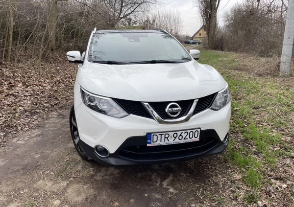 Nissan Qashqai cena 55500 przebieg: 112000, rok produkcji 2013 z Wrocław małe 137